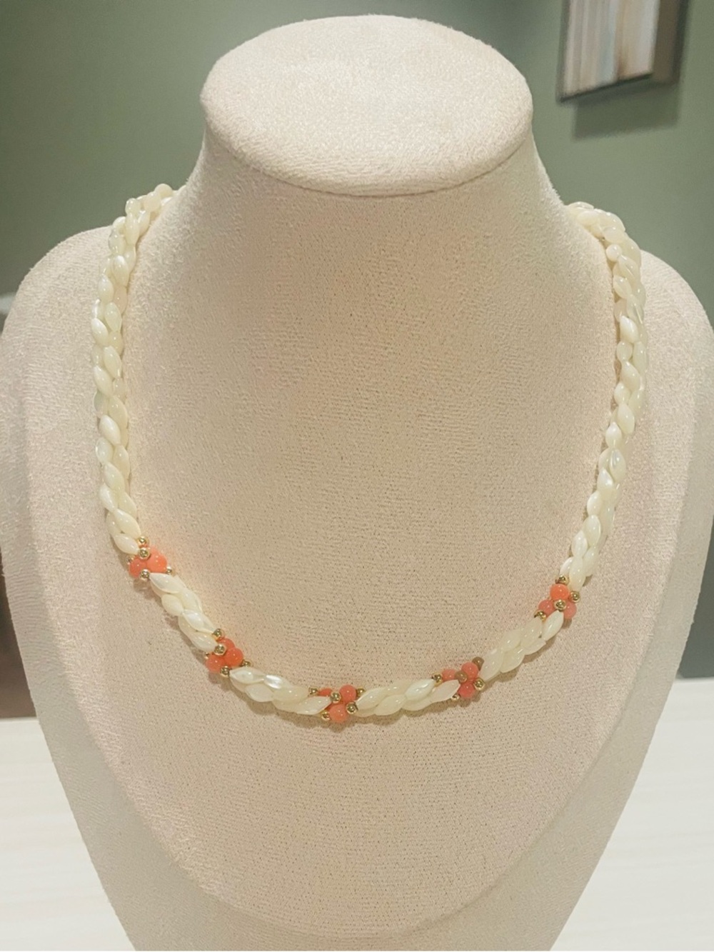 Vintage Mother of Pearl & Coral Twist Necklace